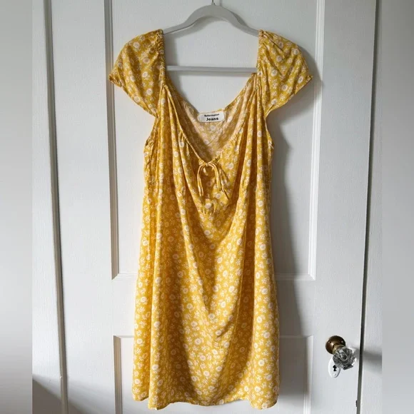 Reformation Maison Dress - Picture 2 of 10